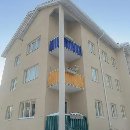 Apartman Bright Near To The Center